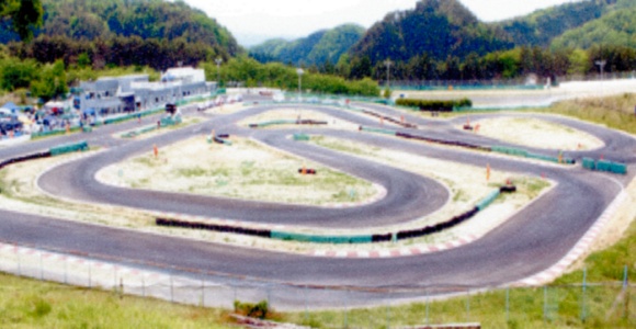 �X�|�[�c�����h�����E���R�[�X�i952m�j